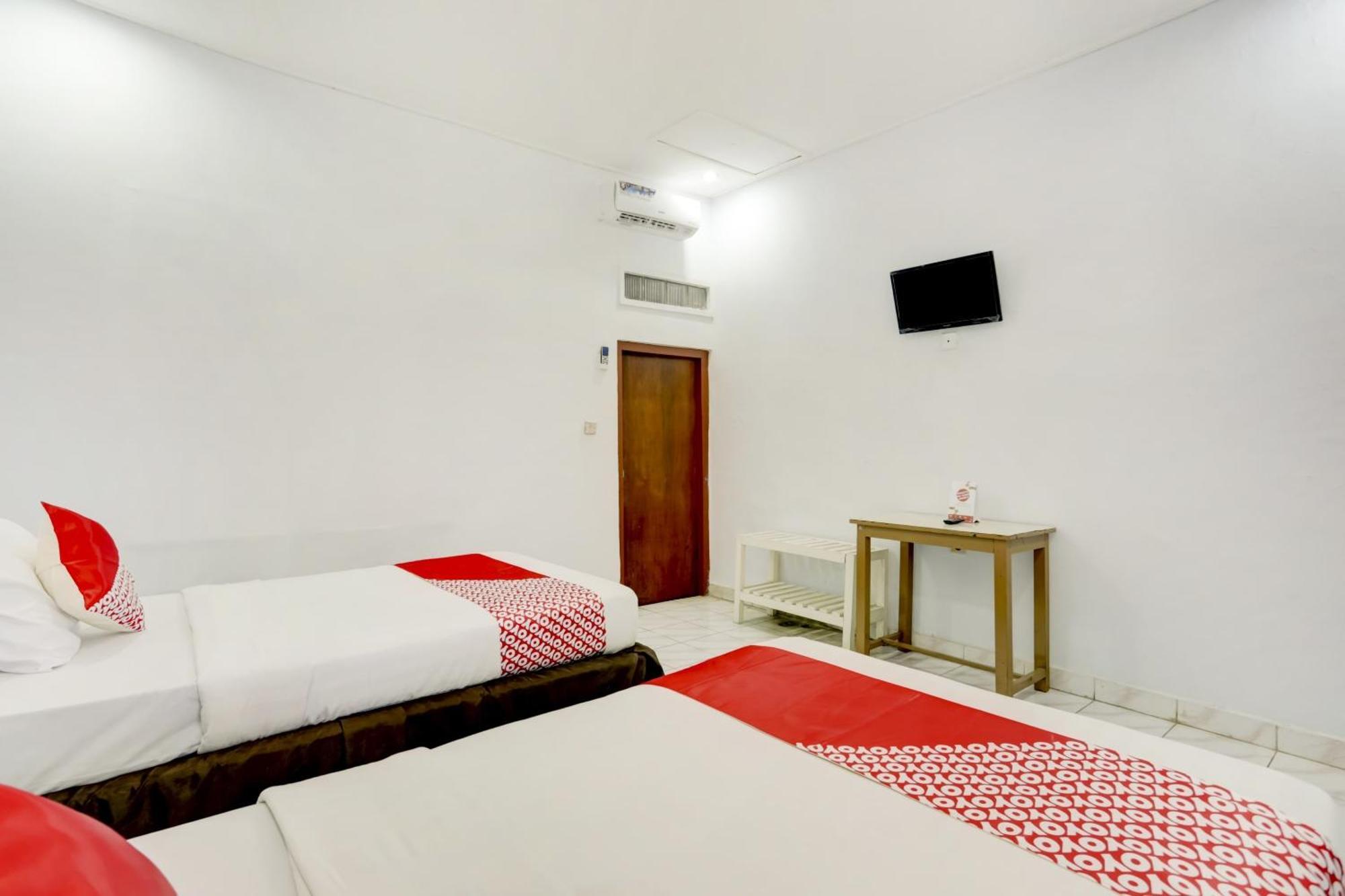 OYO 3261 Hotel Ratu Denpasar Exterior foto