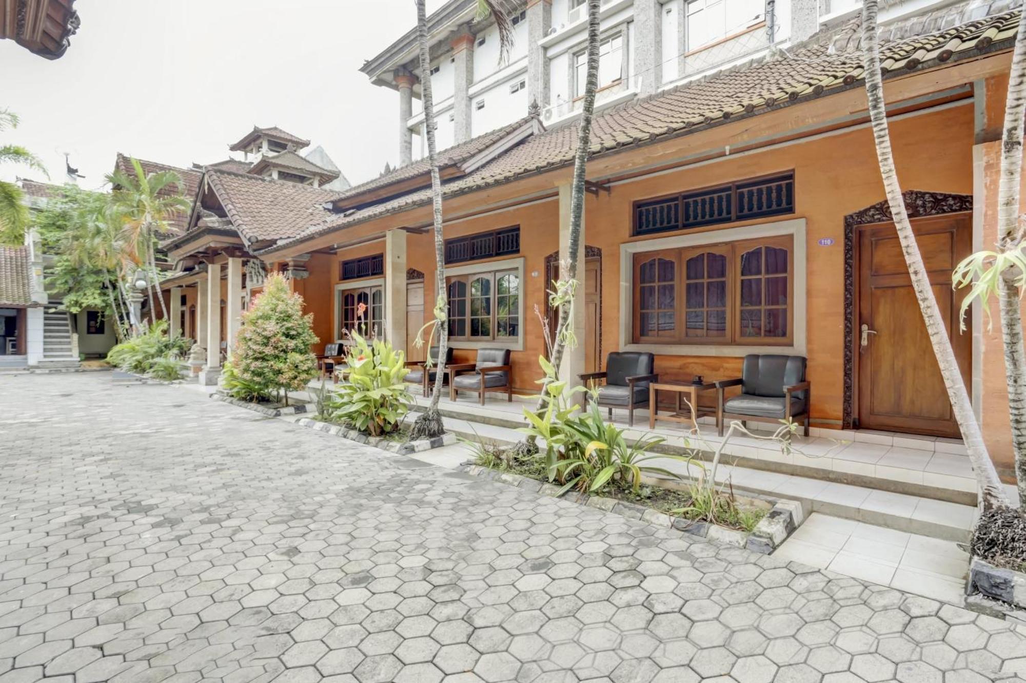 OYO 3261 Hotel Ratu Denpasar Exterior foto